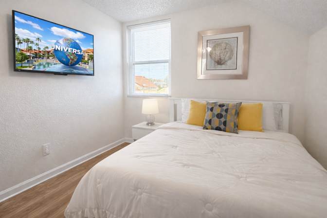 Ellen's room