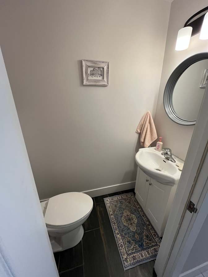 Ainsley Stapleton's room