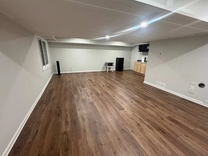 Nazmul Chowdhury's room