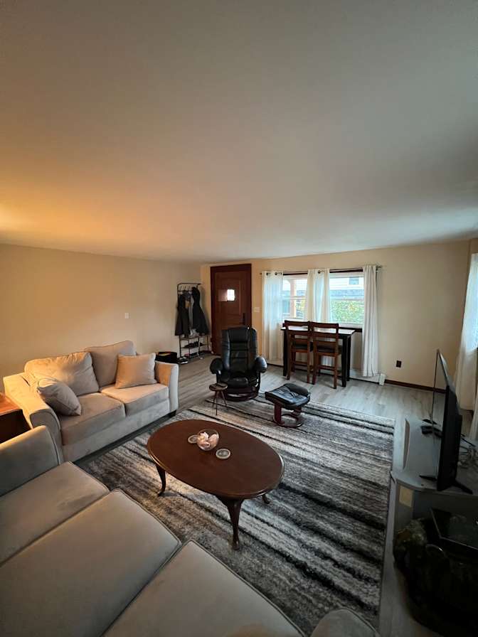 Stan Defreese's room
