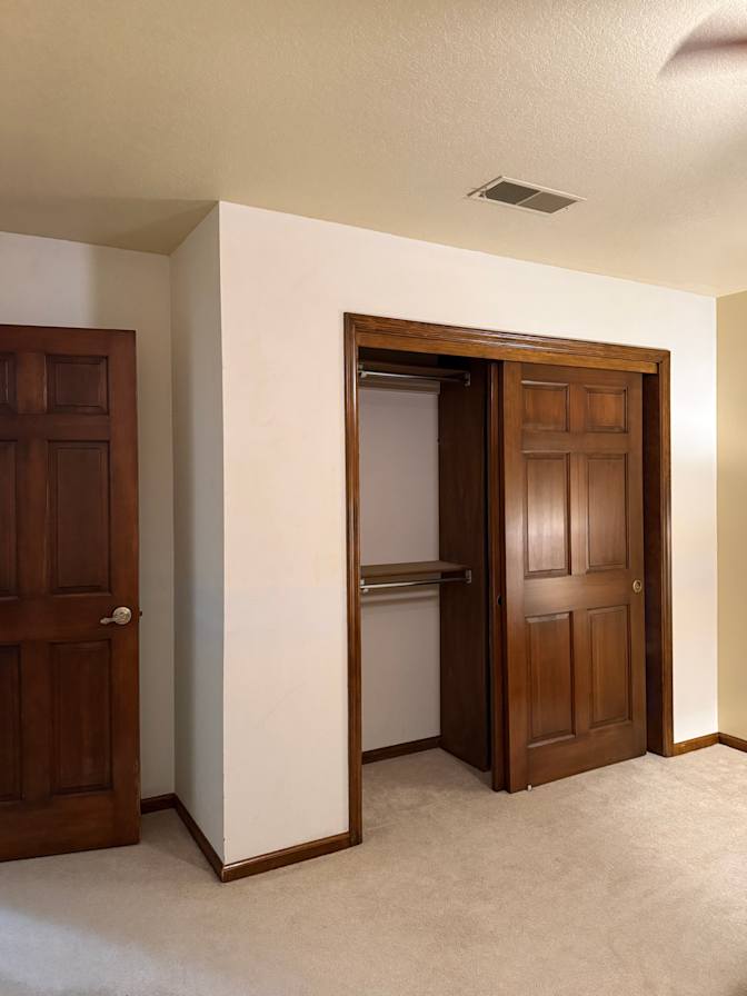 Andrea's room