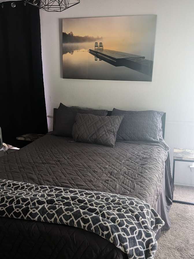 Susan Lee Shaffer's room