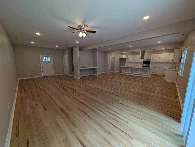 Alcove Rooms's room