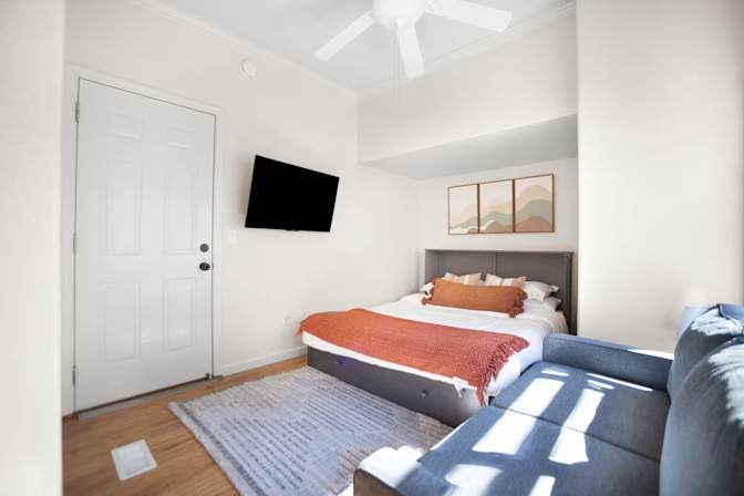 Sandra Lovanh's room