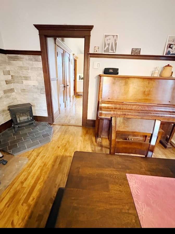 Ella Jouanisson-Poirier's room