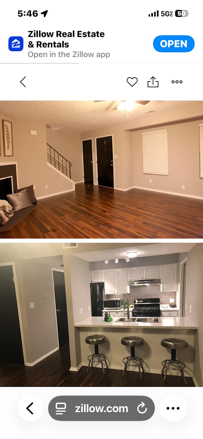 Donna B.'s room