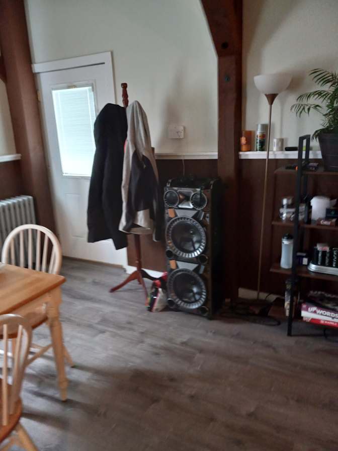 Larry's room