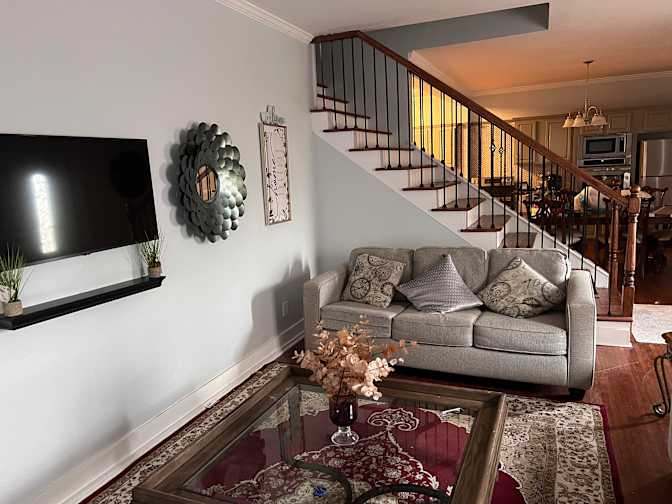 Alcove Rooms's room