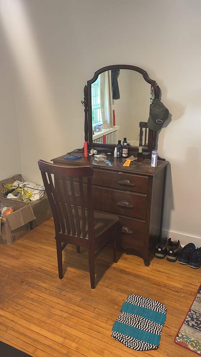Salman's room