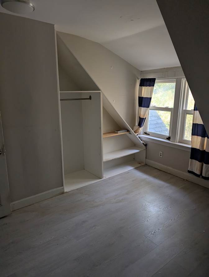 Castian's room