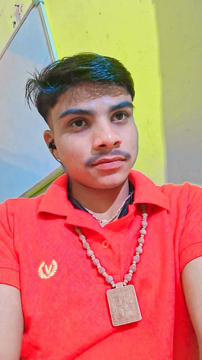 Mohit yadav Mumbai's room