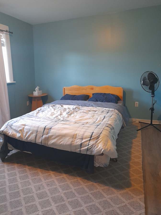 Nassim's room