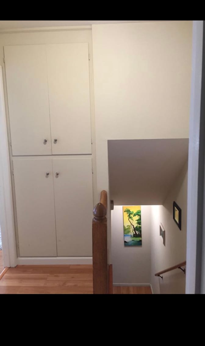 Olsen's room