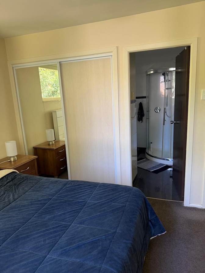 Linda A.'s room