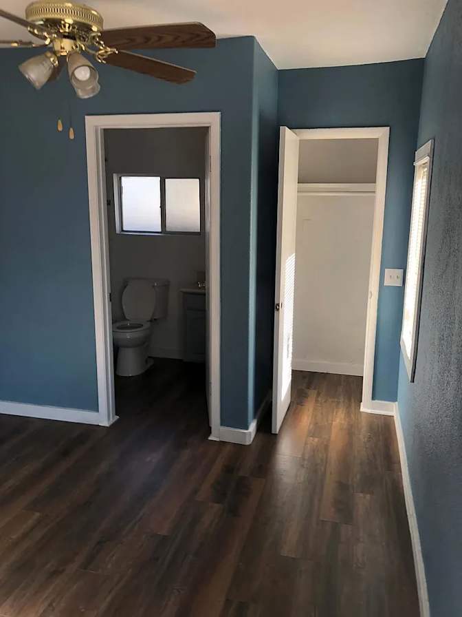 Houston Management Co's room