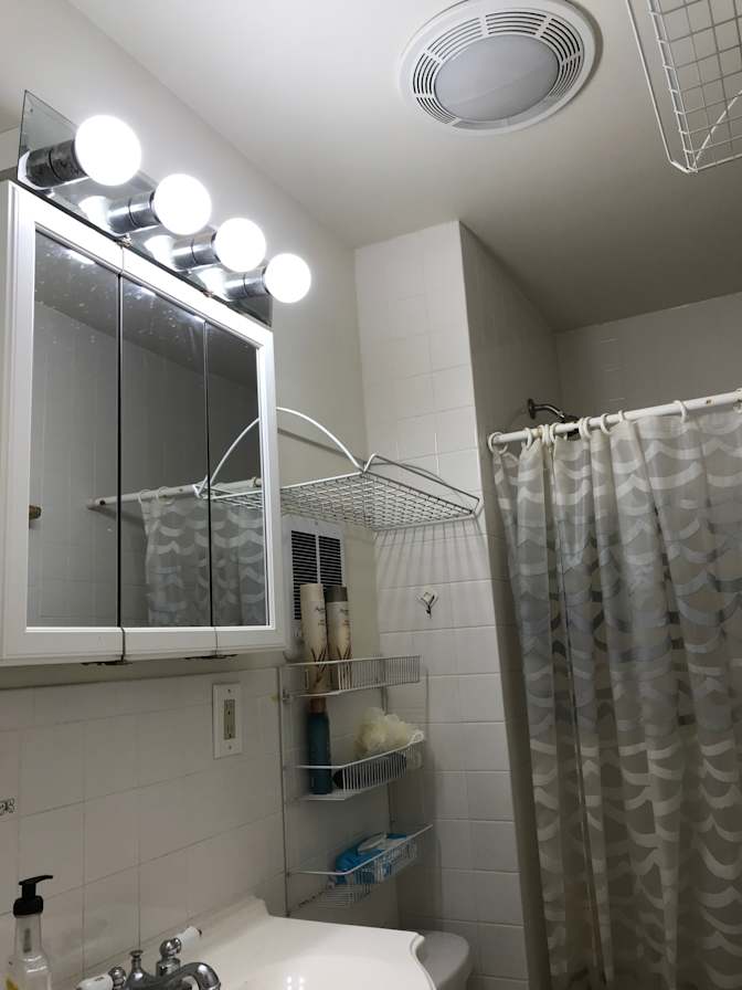 Julia Yan's room