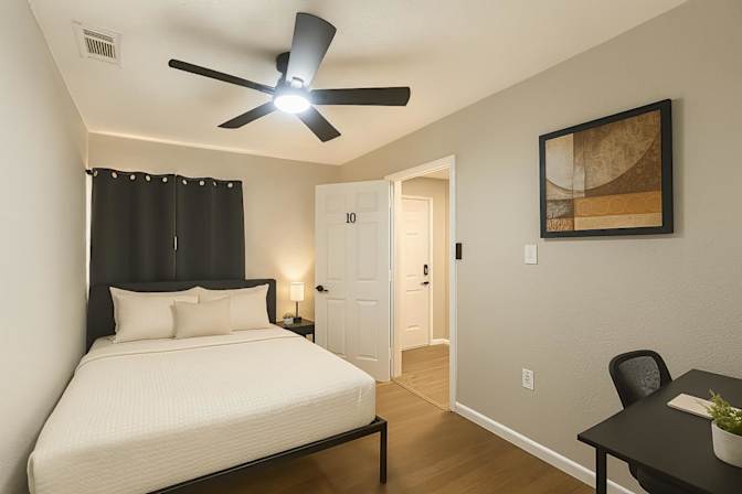 PadSplit's room