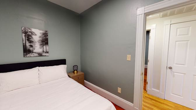 Sam June's room