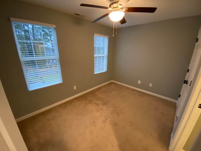 Alcove Rooms's room