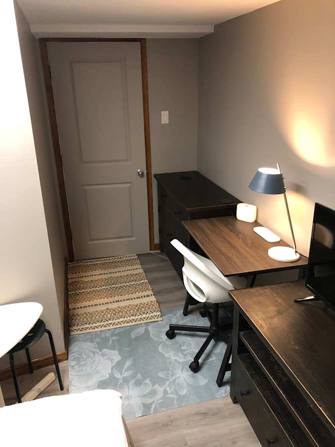 Mei-Yin aka May's room