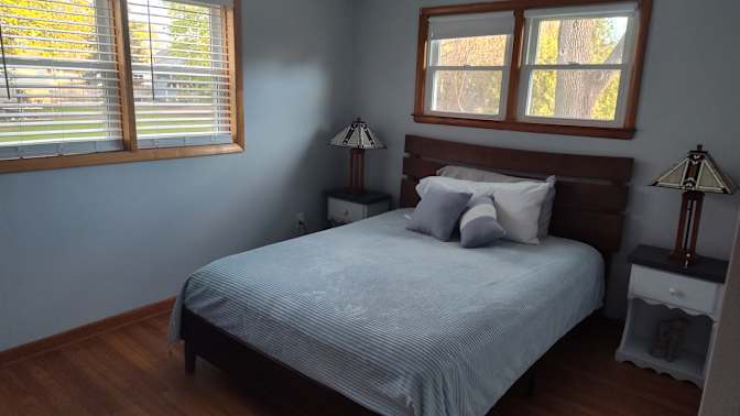 AMANDA's room