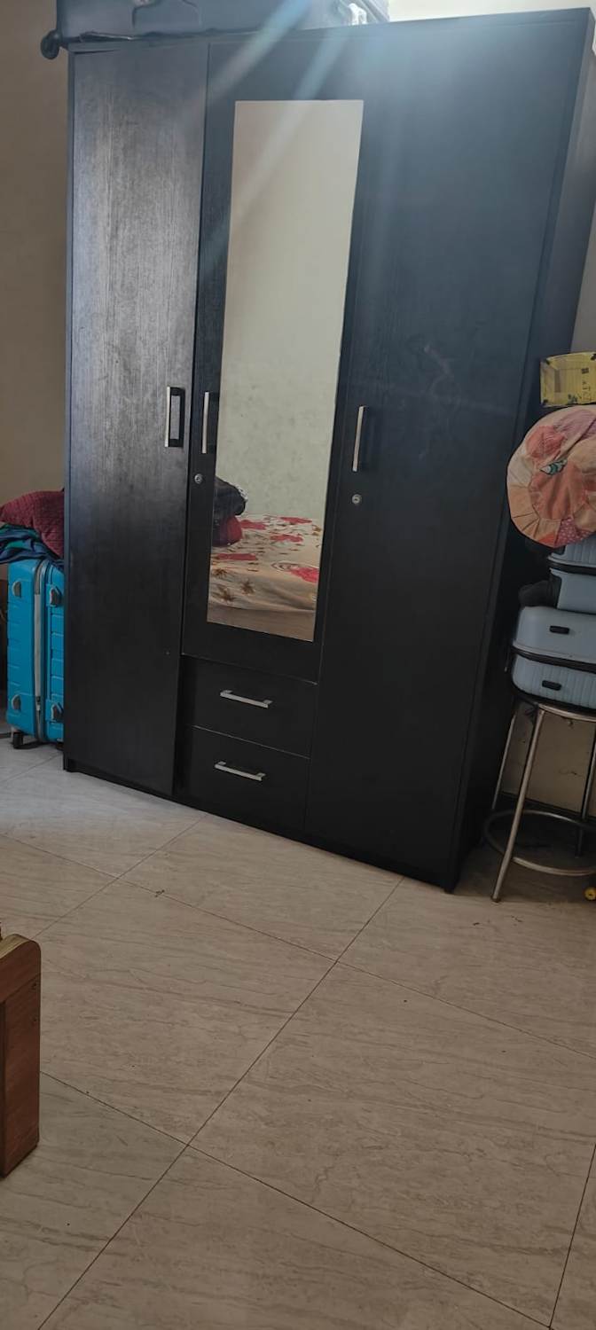 Samreet's room