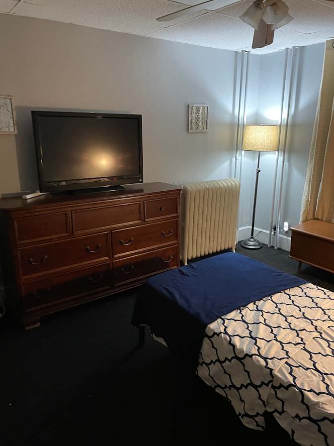 Thomas's room