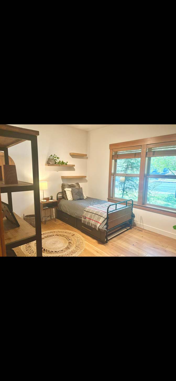 Sawyer's room