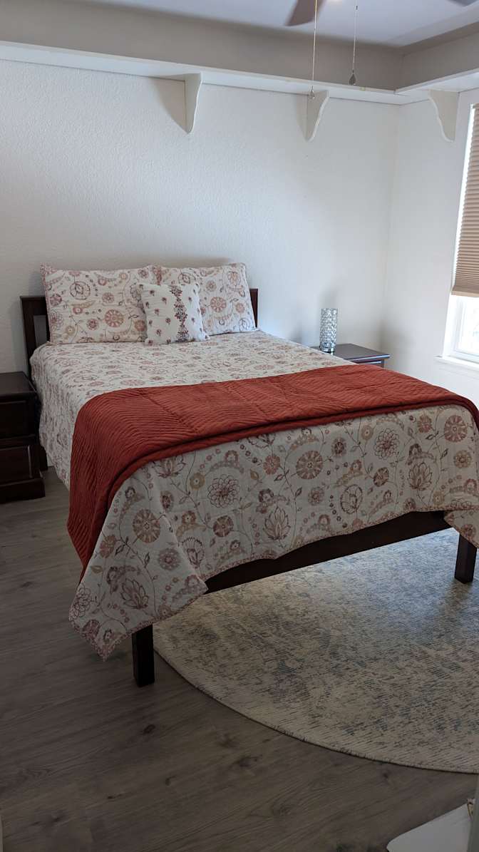 Donna's room