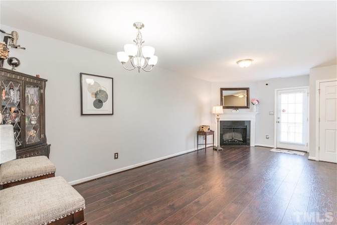 Alcove Rooms's room