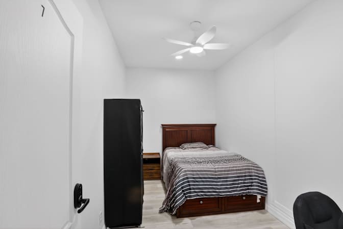 PadSplit's room