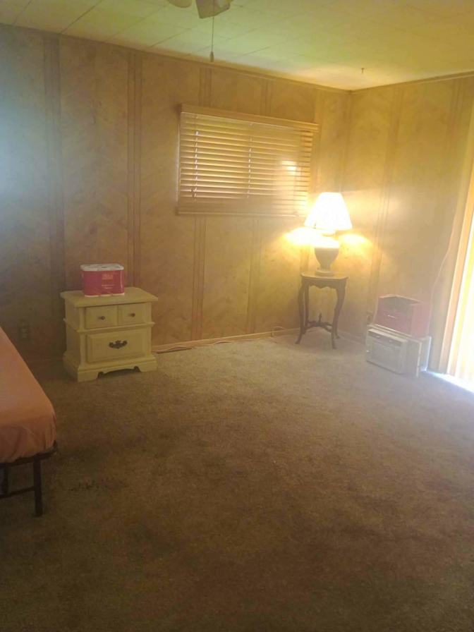 TJ hines's room
