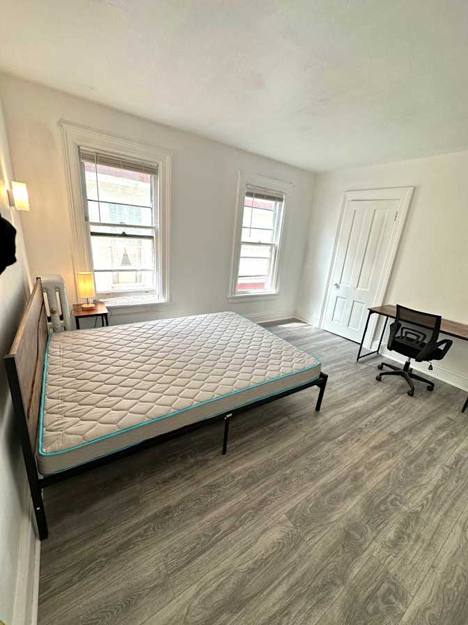 CHRISTIAN-JOSEPH's room