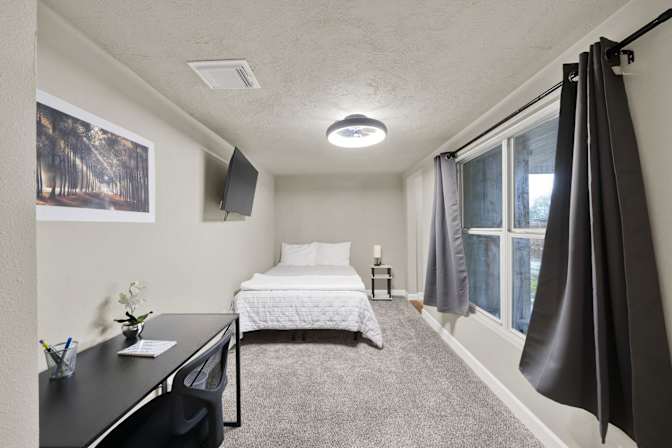 PadSplit's room