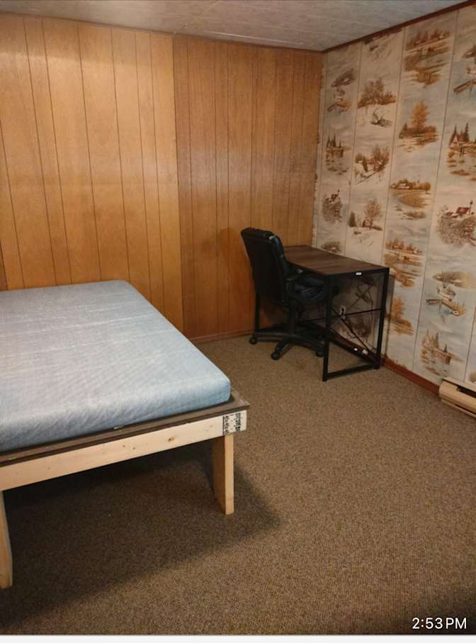 Supreet's room