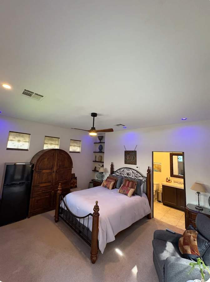 Laurence's room