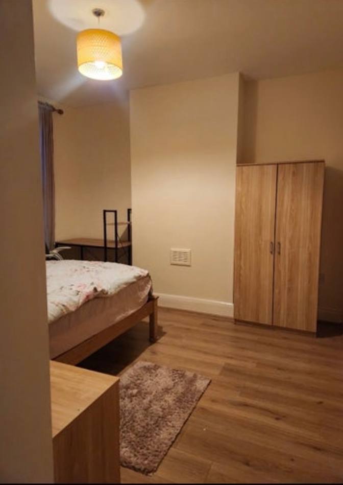 Lore Ayonrinde's room