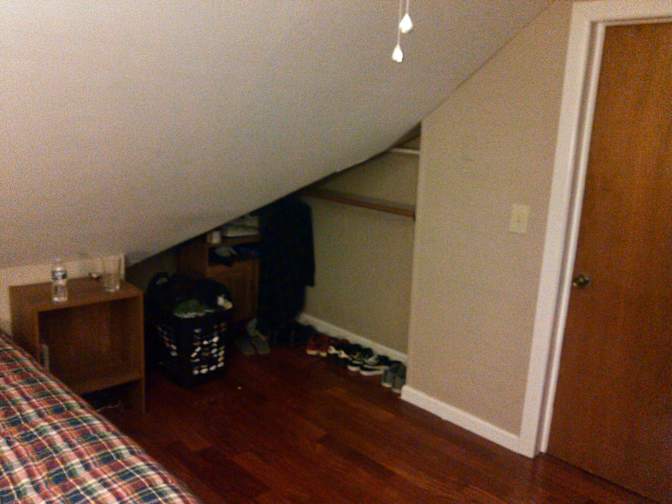 Thomas's room