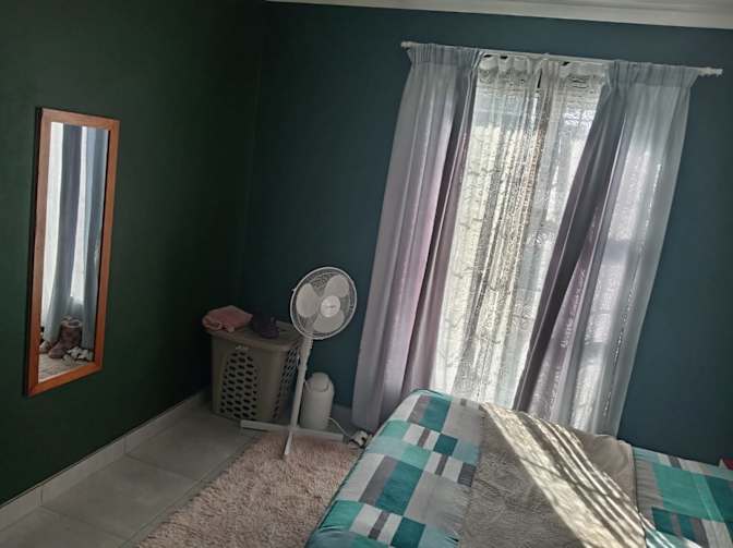 Fezeka Sesotlho's room