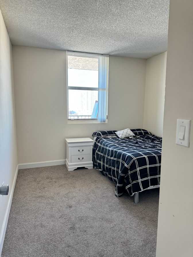 Tahimi's room