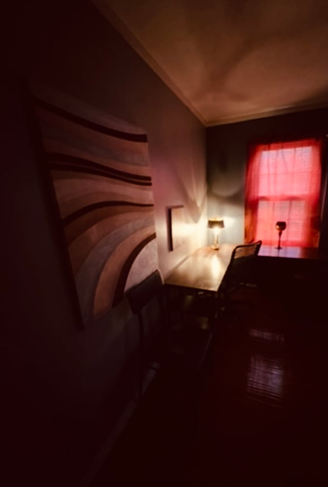Essence's room