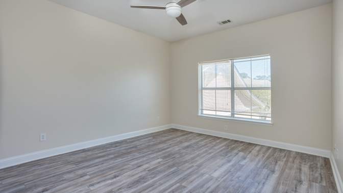 Woods Group Real Estate's room