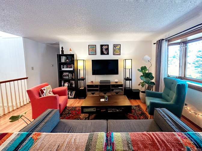 Isaac Cunalata's room