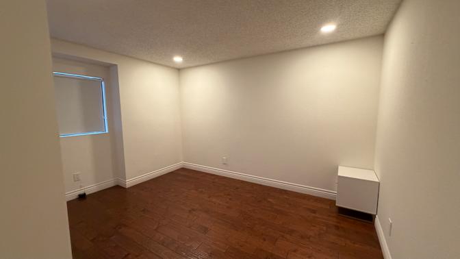 Kelly's room