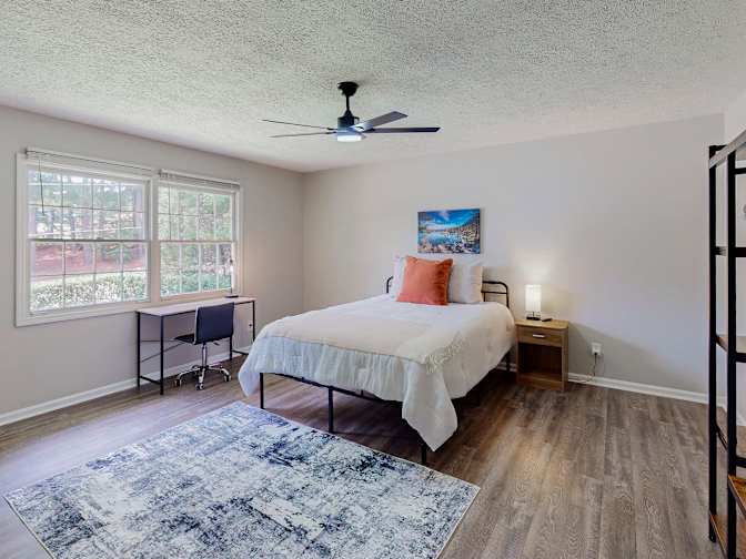 Bicoastal Holdings's room