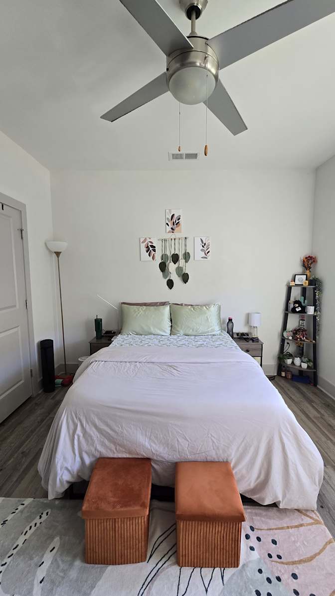 Dipti's room