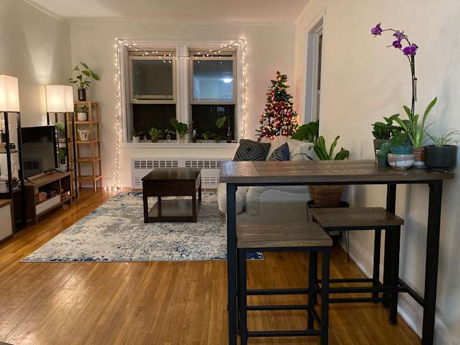 Kelly's room