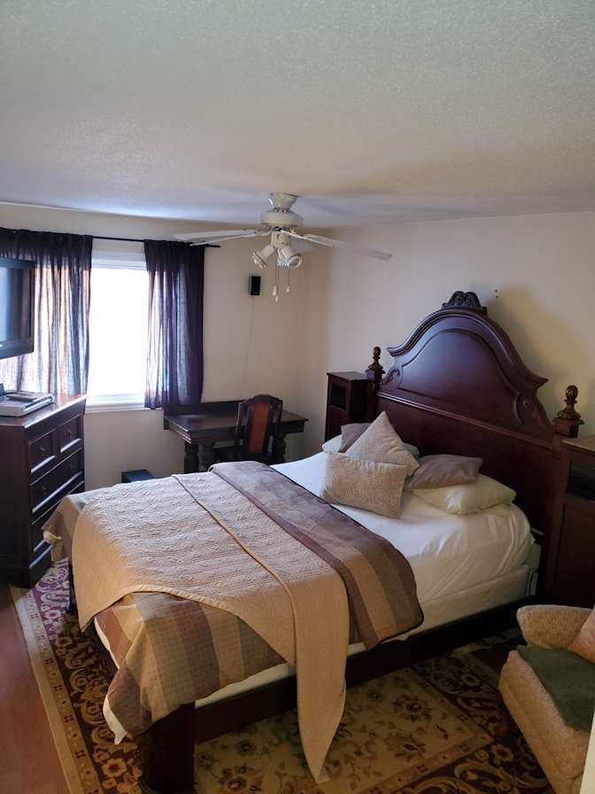 Paul or Xander's room