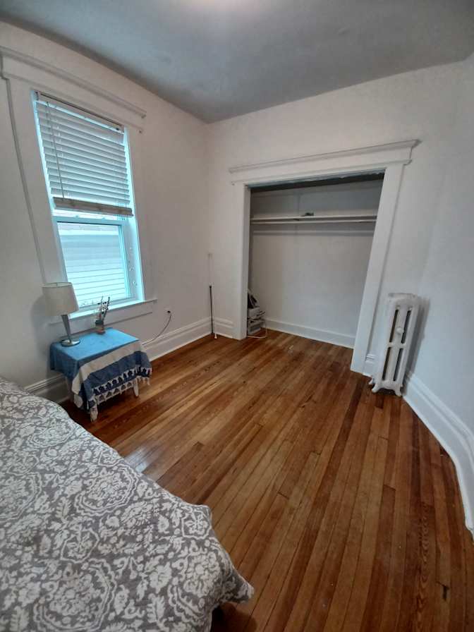 Gwen's room