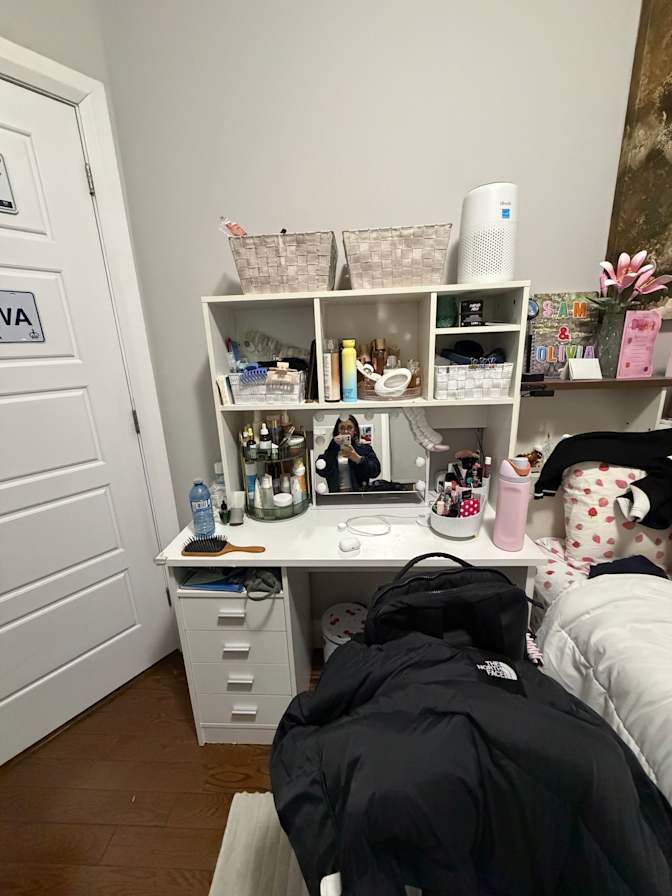 Olivia's room